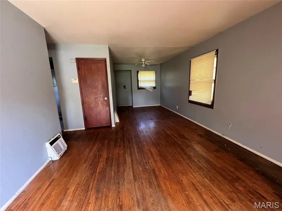 10441 Spring Garden Drive, Saint Louis, MO 63137 - #3
