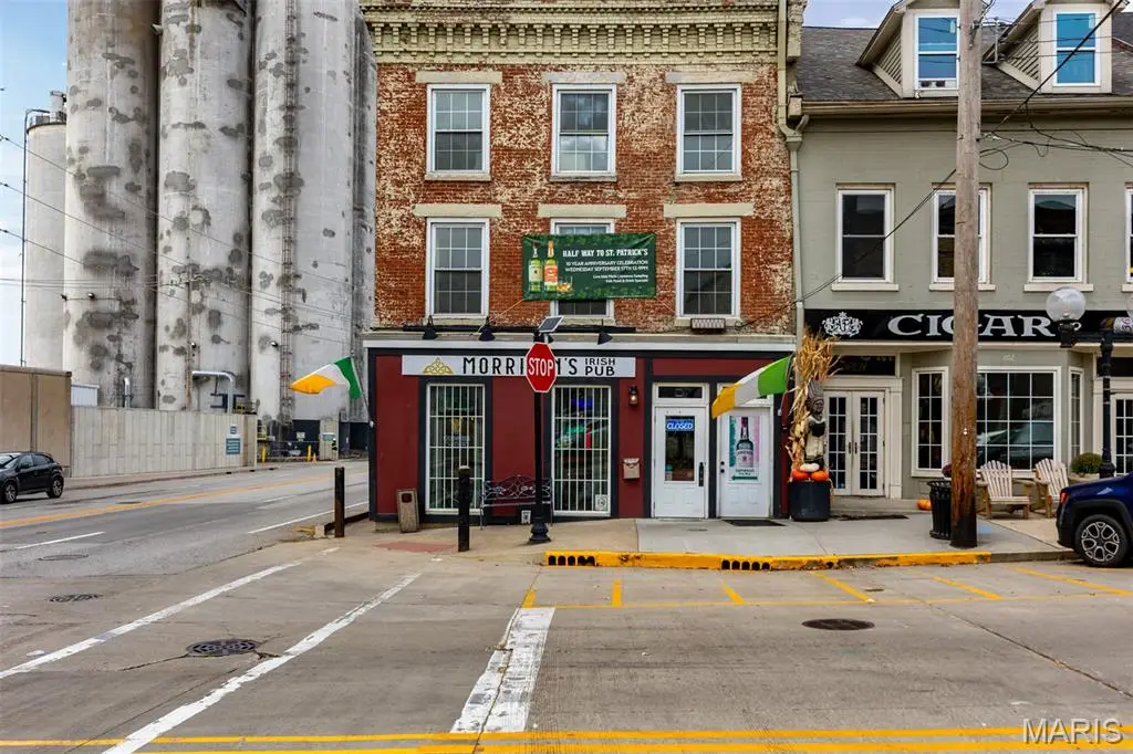 200 State Street, Alton, IL 62002 - #1