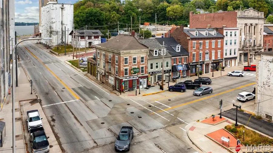 200 State Street, Alton, IL 62002 - #3