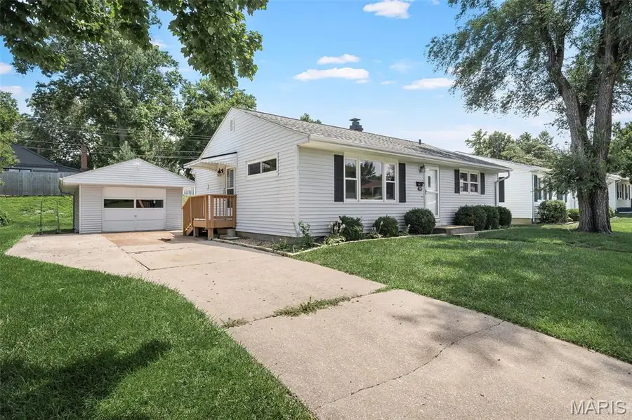 430 Rose Drive, Saint Charles, MO 63301 - #2
