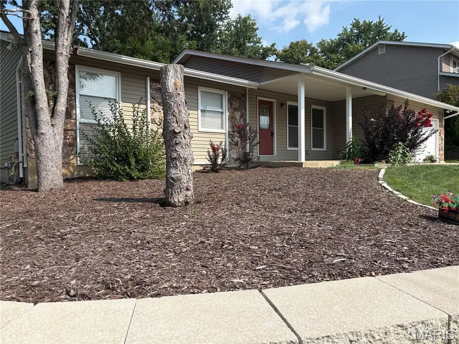 606 Willow Wood Court, Saint Charles, MO 63303 - #2