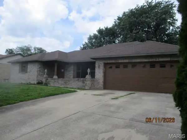 113 Rose Marie Drive, Belleville, IL 62220