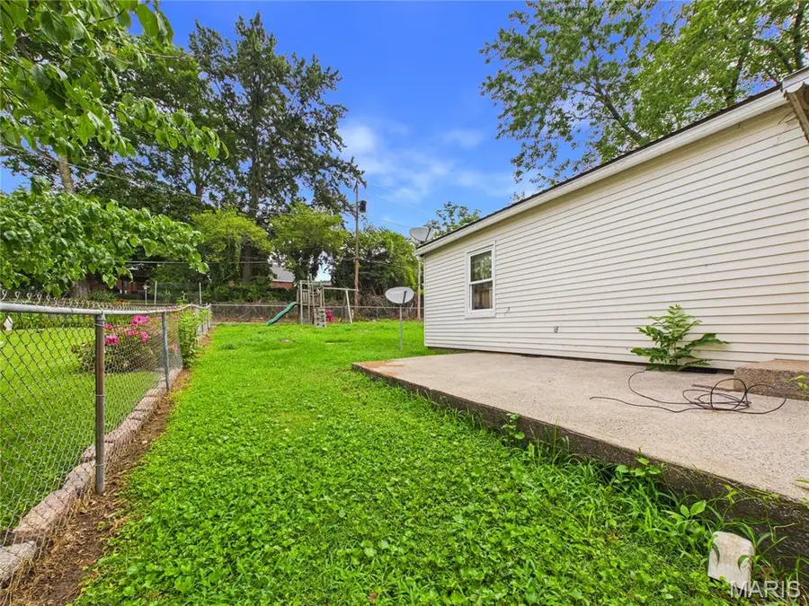 1504 Whitener Street, Cape Girardeau, MO 63701 - #3