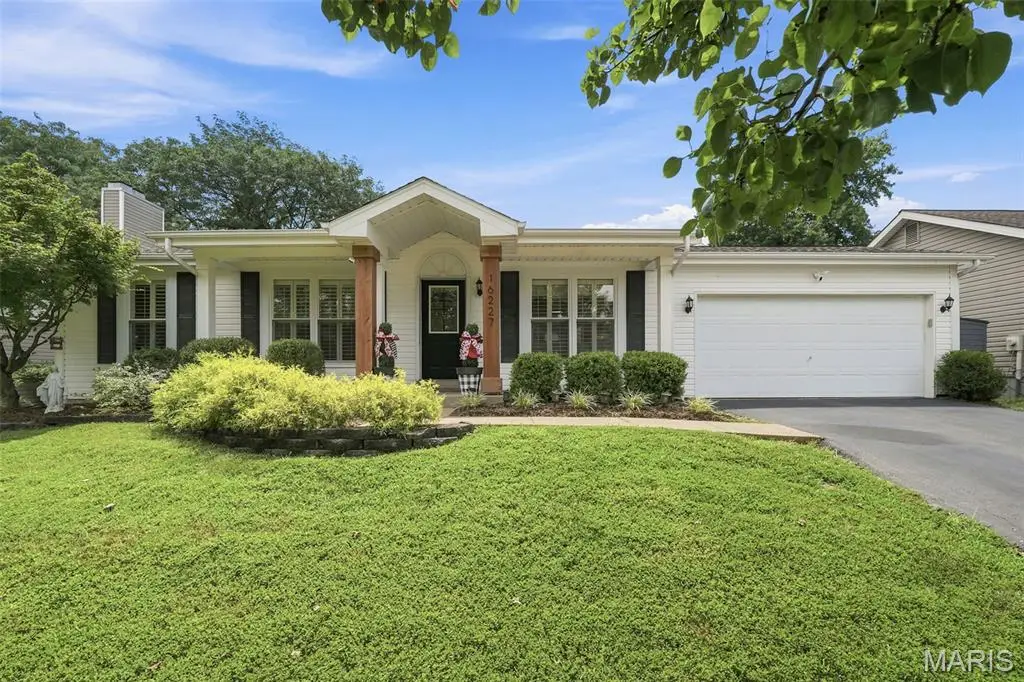 16227 Castlerea Boulevard, Ellisville, MO 63021 - #1