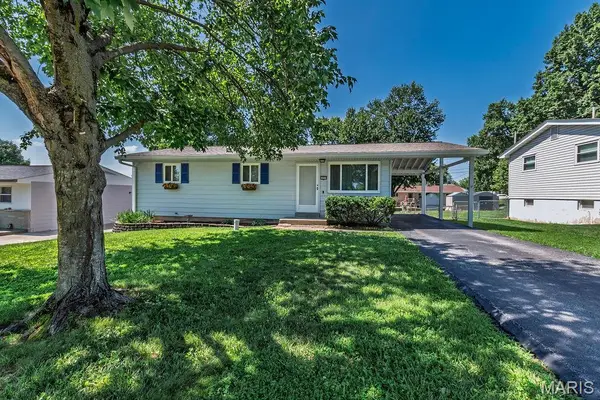 1217 Clearview Drive, St Charles, MO 63303