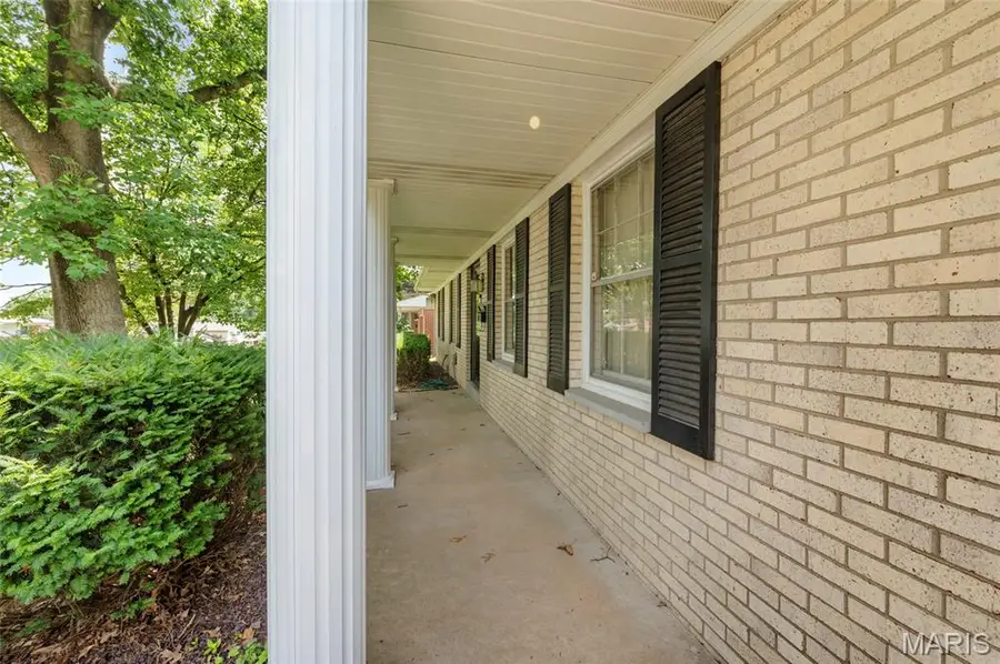 121 Williamsburg Drive, Belleville, IL 62221 - #3