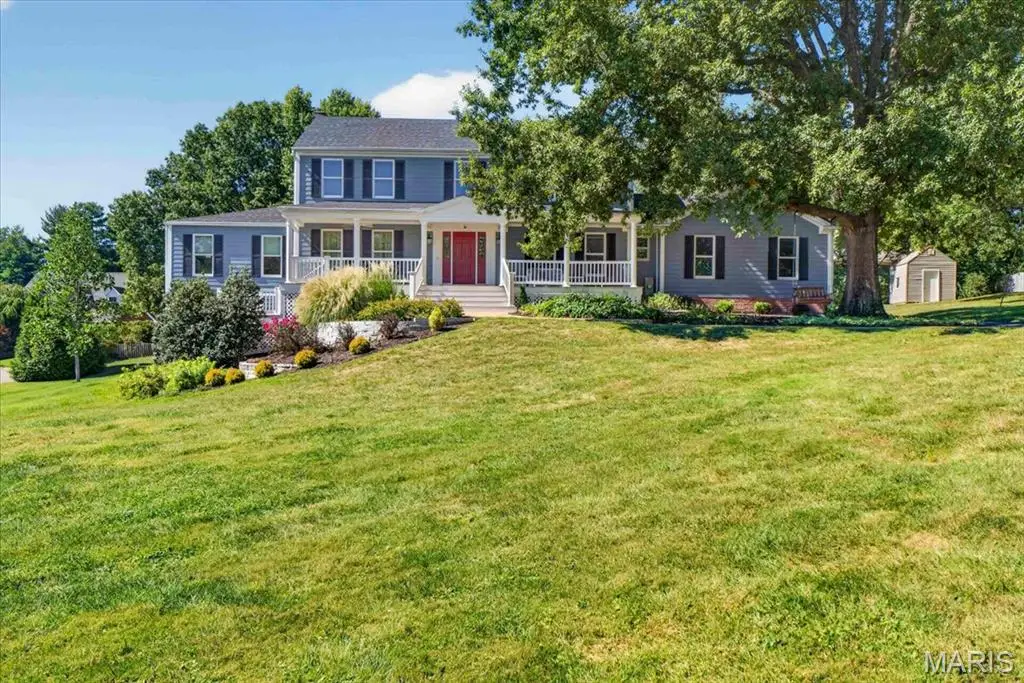 617 N Ballas Road, Des Peres, MO 63122 - #1