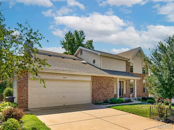 5434 Greenton Way, St Louis, MO 63128