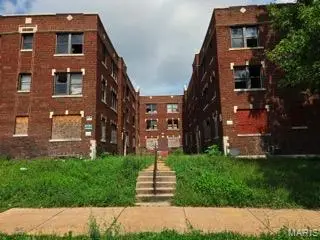 2811 N Kingshighway Boulevard, Saint Louis, MO 63115 - #1