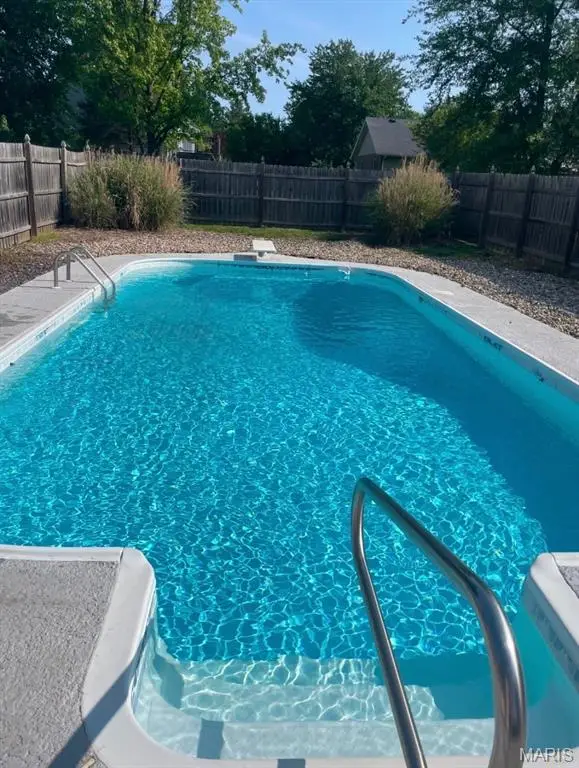 8 Dunlap Cove Court S, Edwardsville, IL 62025 - #2