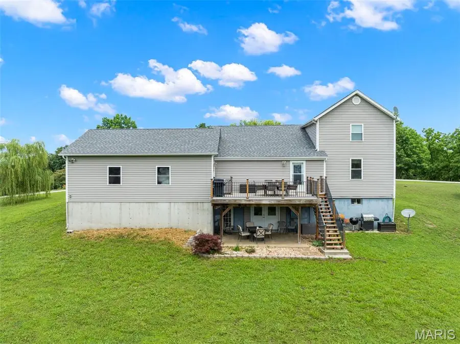 4748 Hilltop Drive, Washington, MO 63090 - #2