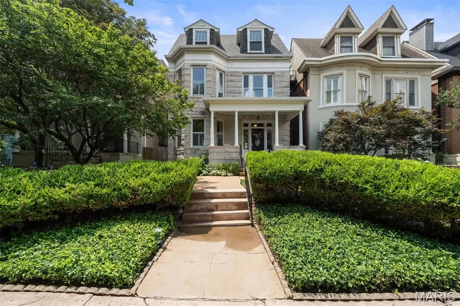 4608 Mcpherson Avenue, Saint Louis, MO 63108 - #3