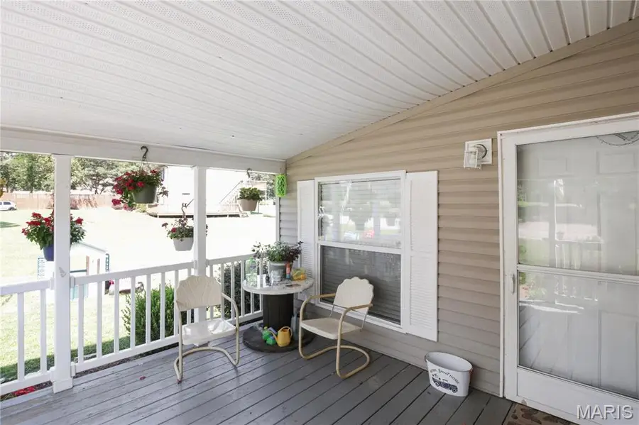 131 E Springfield Avenue, Gerald, MO 63037 - #3