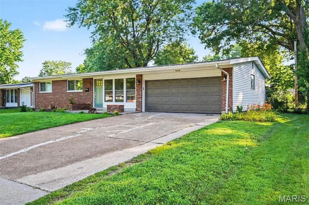 10434 Canfield Drive, Saint Louis, MO 63136 - #1