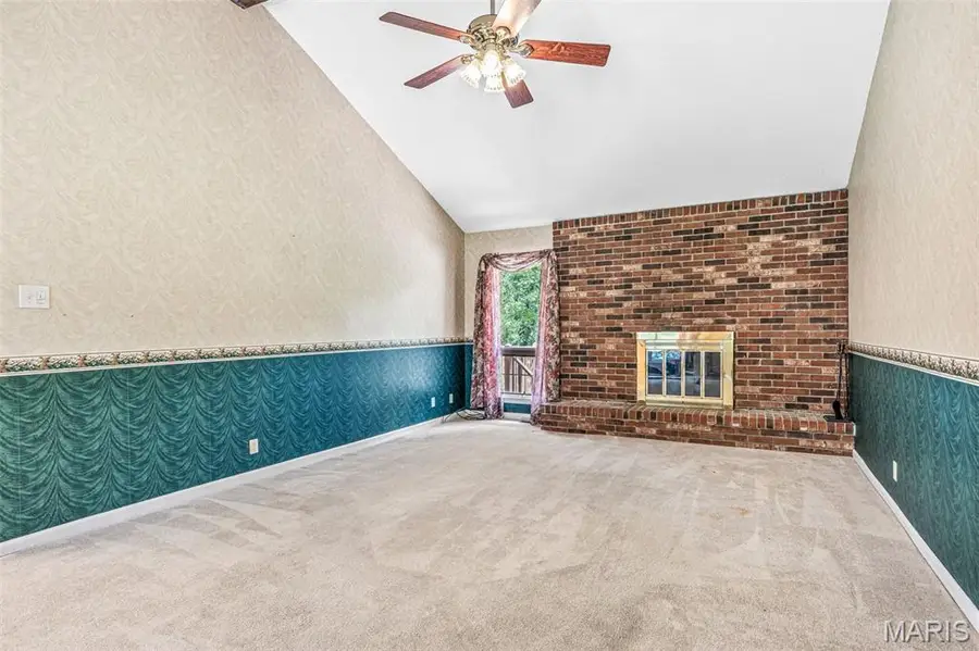 545 Lindsey Lane, Farmington, MO 63640 - #3