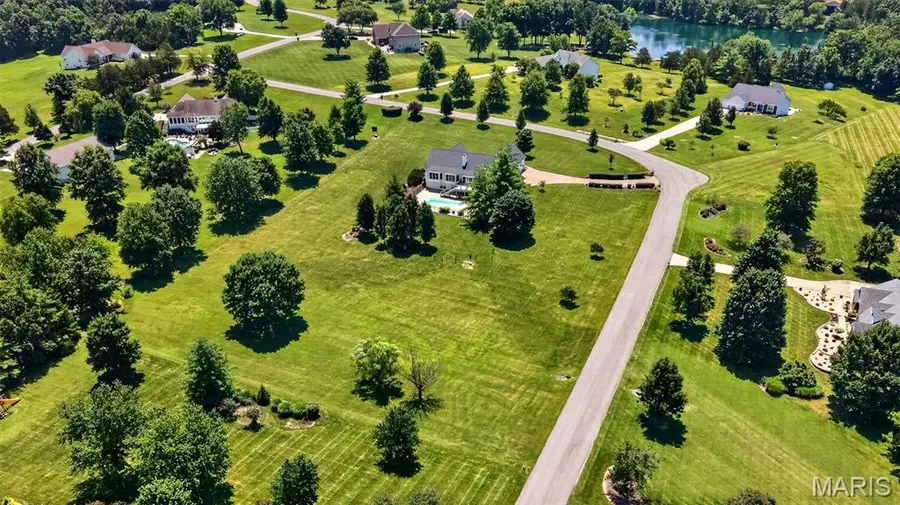512 Meadowfield Lane, Wentzville, MO 63385 - #3
