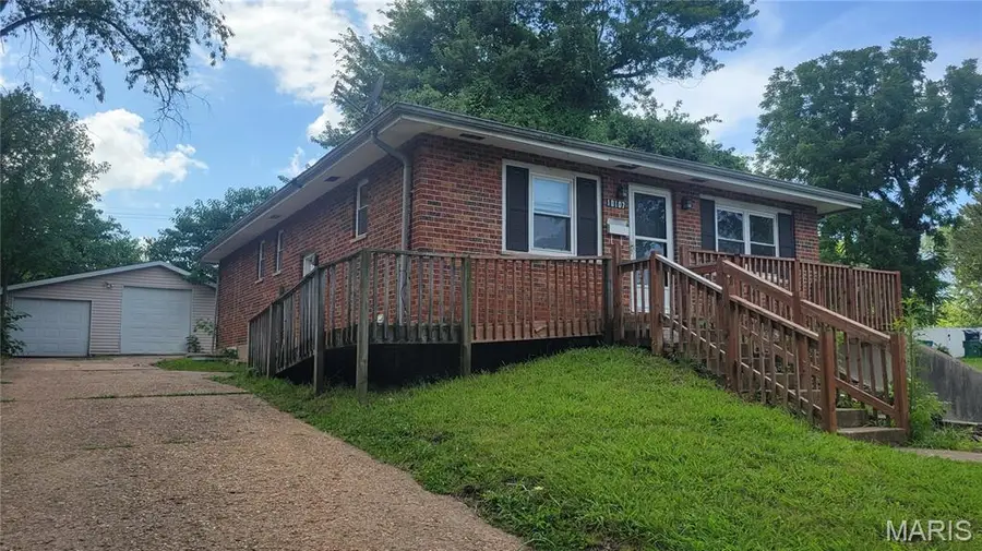 10107 Castle Drive, Saint Louis, MO 63136 - #2