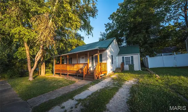 906 E 6th Street, Rolla, MO 65401