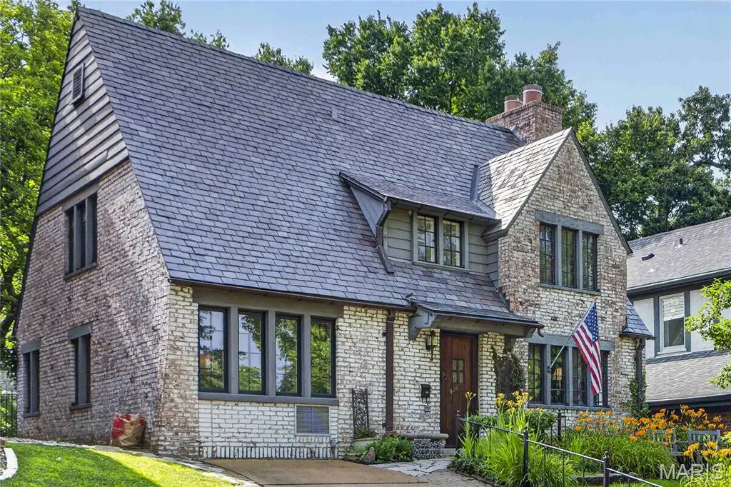 428 Oakley Drive, Clayton, MO 63105 - #1