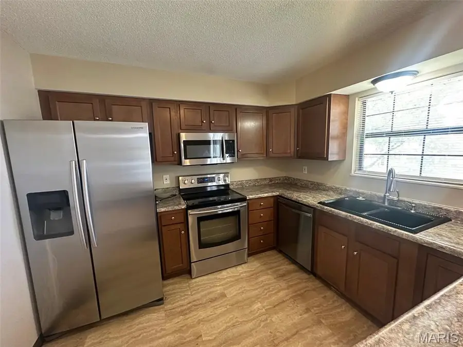 106 Center Grove Drive, Ofallon, IL 62269 - #2