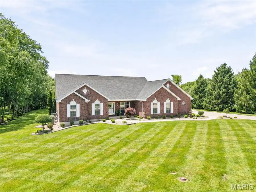100 Townview Drive, Wentzville, MO 63385 - #3