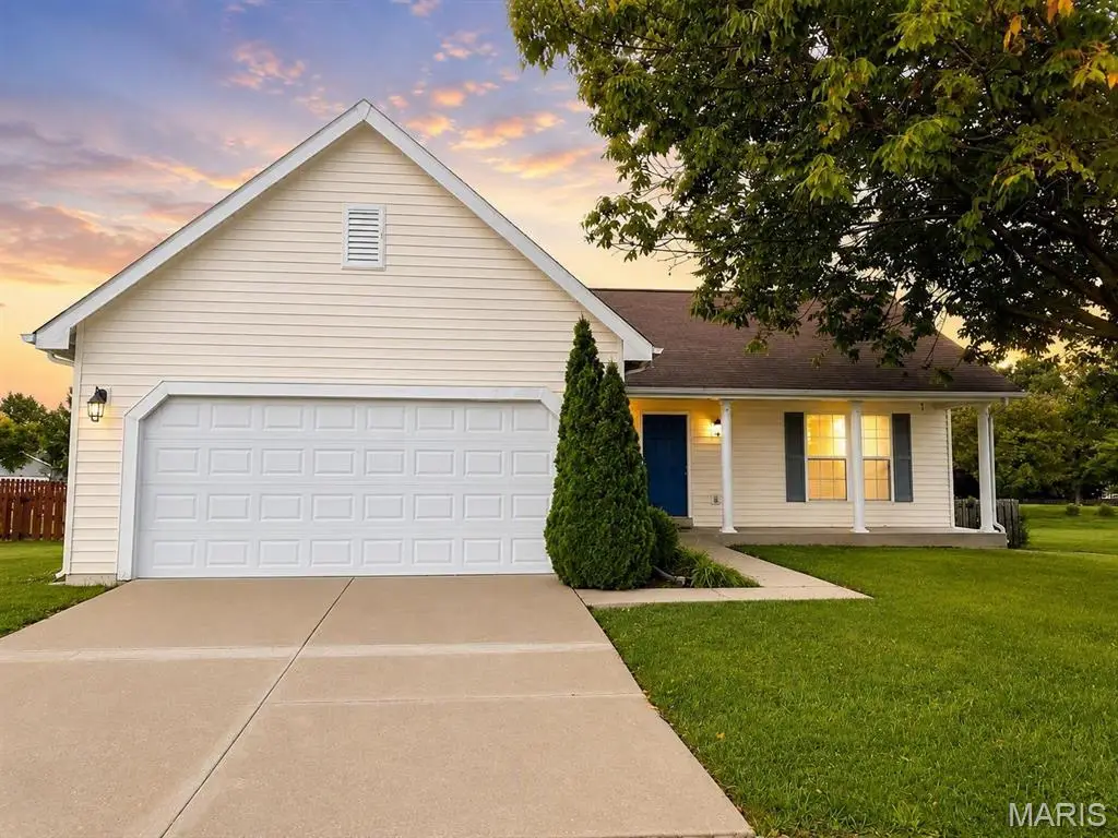 16455 Hampden Place, Florissant, MO 63034 - #1