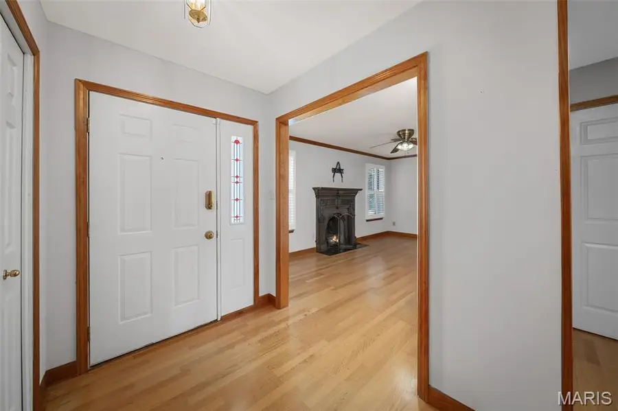 5116 Kennerly Place Drive, Saint Louis, MO 63128 - #3