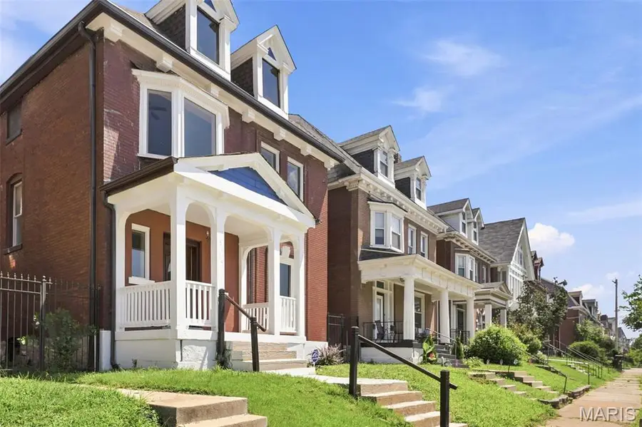 5115 Cabanne Avenue, Saint Louis, MO 63113 - #2