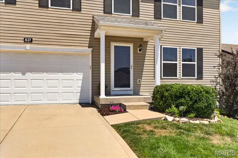 627 Hunt Run Drive, Wentzville, MO 63385 - #3