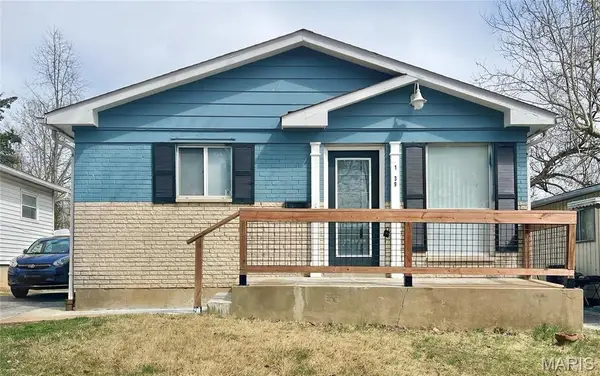 1239 Peggy Court, St Louis, MO 63147