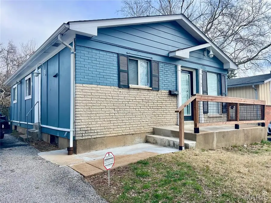 1239 Peggy Court, Saint Louis, MO 63147 - #2