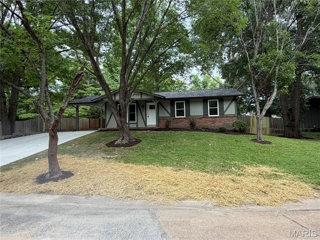 1 Madison Court, Villa Ridge, MO 63089 - #1