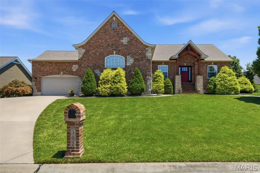 302 Crystal Brook Court, Lake Saint Louis, MO 63367 - #1