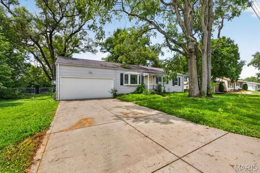 2610 Susan Avenue, Saint Charles, MO 63301 - #1