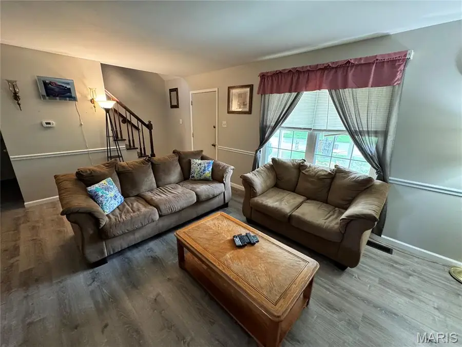 38 W Garden Walk Drive, Saint Peters, MO 63376 - #2