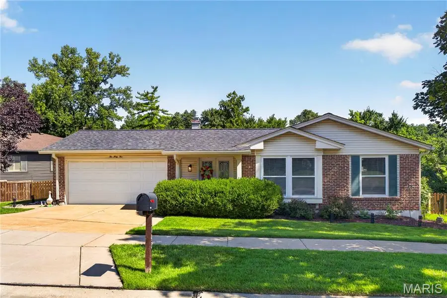 1045 Terracewood Circle, Missouri River, MO 63011 - #2