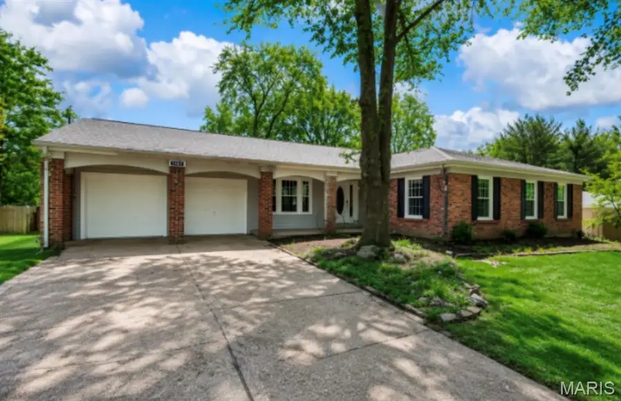 1944 Pepperrell Drive, Saint Louis, MO 63146 - #2