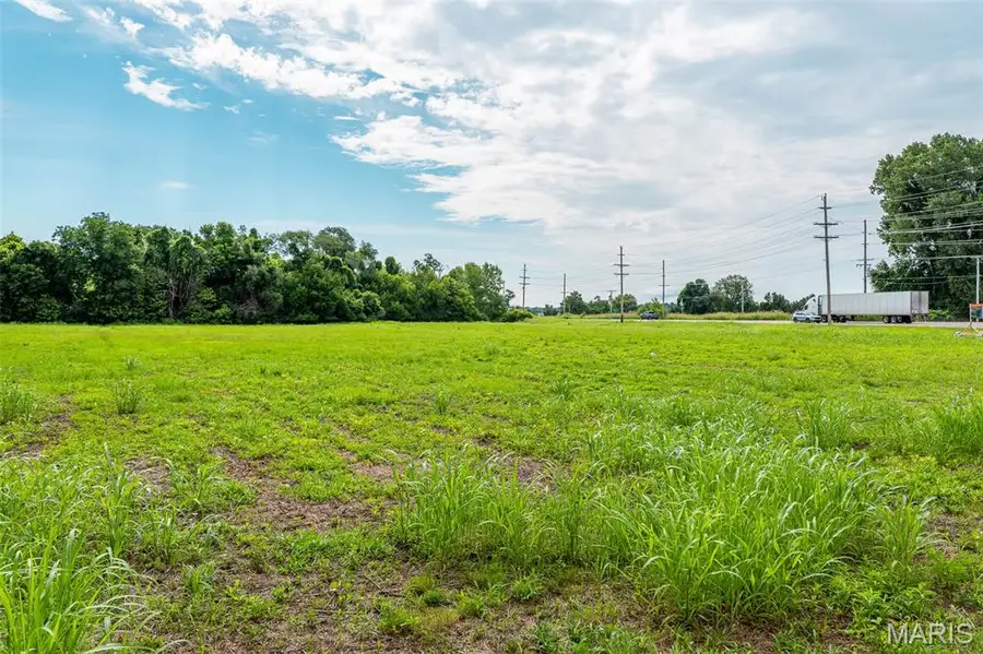 18357 Chesterfield Airport Road, Chesterfield, MO 63005 - #2