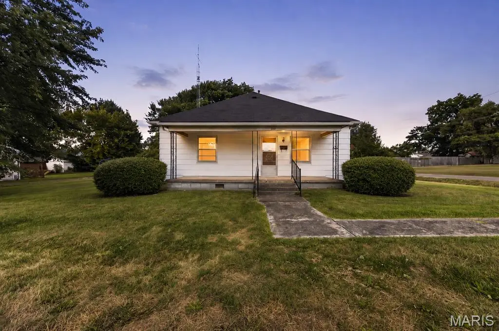 206 S Main Cross Street, Bowling Green, MO 63334 - #1