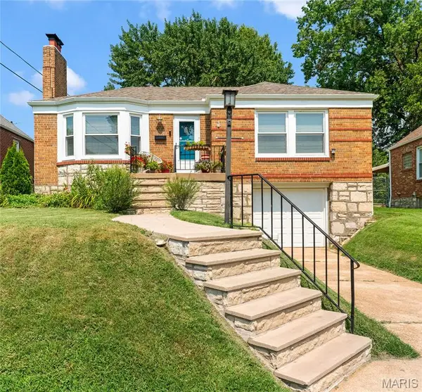 9118 Lucia Drive, Affton, MO 63123