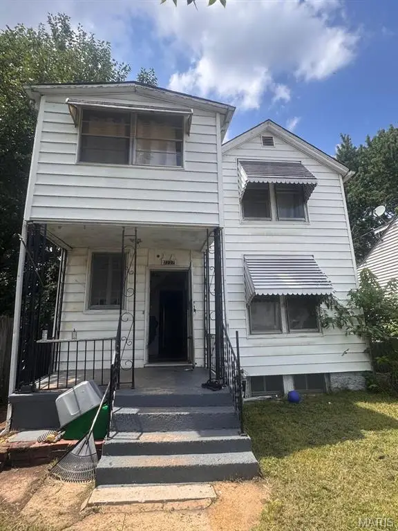 7127 Virginia Avenue, Saint Louis, MO 63111 - #1