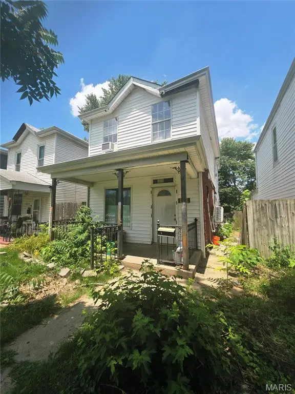 5379 Odell Street, St Louis, MO 63139