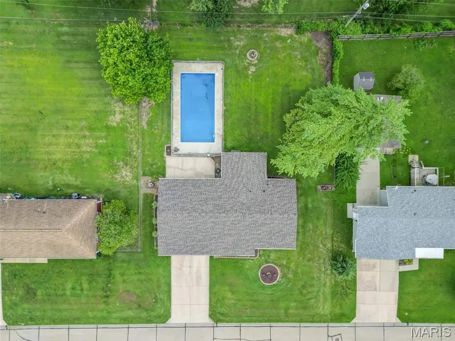 96 Susan Drive, Saint Charles, MO 63301 - #2