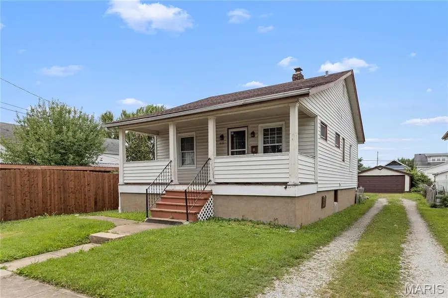 622 Waller Avenue, Saint Louis, MO 63125 - #2