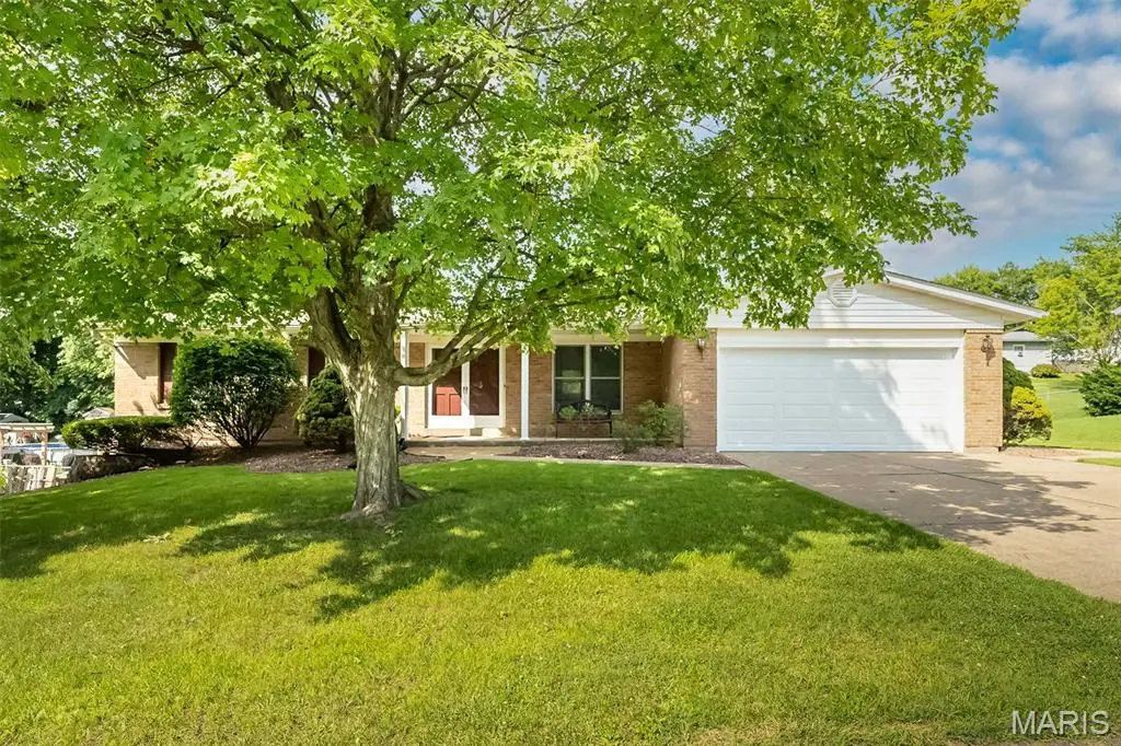 3117 Sussex Drive, Saint Charles, MO 63301 - #1