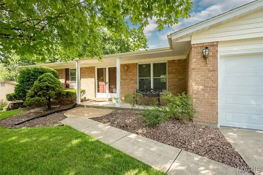 3117 Sussex Drive, Saint Charles, MO 63301 - #3