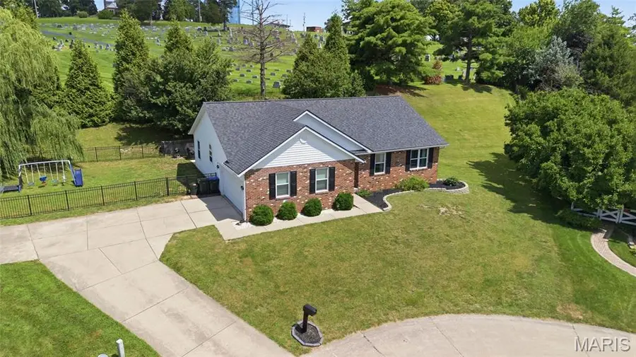10 Spring Terrace Court, Columbia, IL 62236 - #2