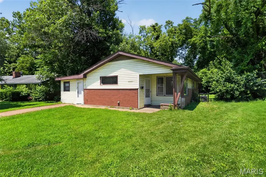 9955 Lanier Drive, Moline Acres, MO 63136 - #2