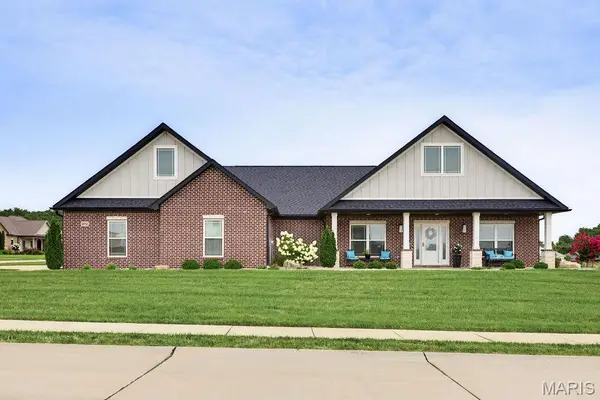 272 Orange Bowl Drive, Cape Girardeau, MO 63701