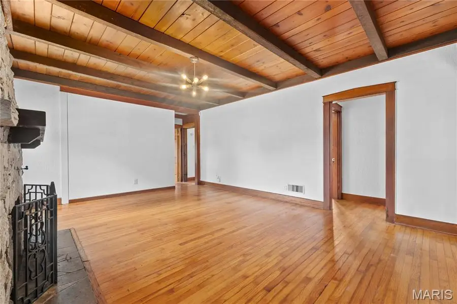 1716 E B Street, Belleville, IL 62221 - #2